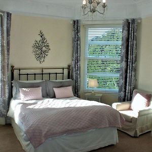 King Room Garden View